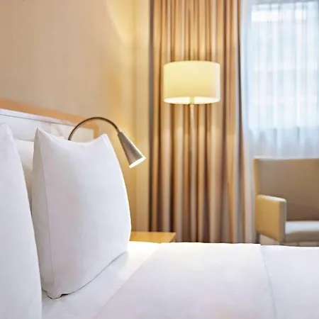 Hotel Lindner Am Dom Cologne