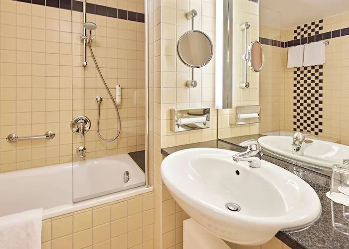 Lindner Am Dom * Cologne